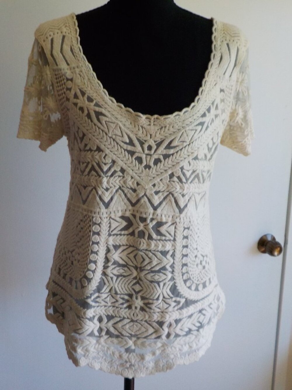 Meadow Rue Blouse - X-Small - Off White Lace Mesh Short Sleeve (2551)